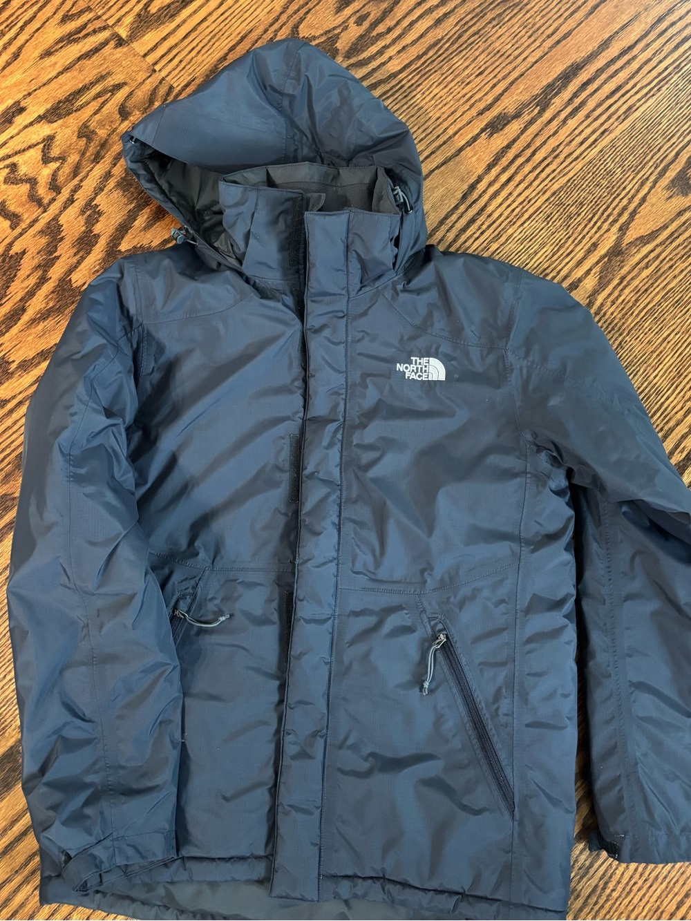 The North Face Men’s Black Hooded Puffer Jacket
